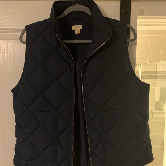 J. Crew Puffer Vest - Picture 2 of 5